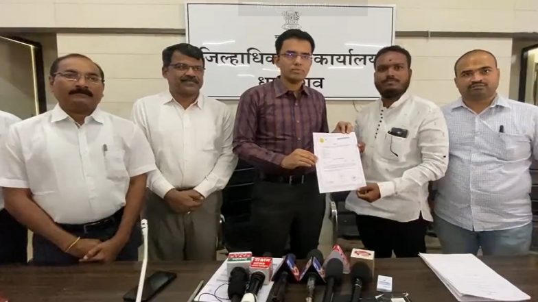 First Kunbi Certificate Issued to Man Belonging to Maratha Community in Dharashiv District of Maharashtra, Holder Can Now Avail OBC Reservation (Watch Video)