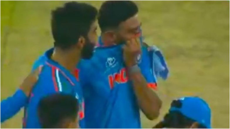 Mohammed Siraj Breaks Down in Tears After India Lose Cricket World Cup 2023 Final Against Australia, Video of Heartbroken Indian Fast Bowler Goes Viral