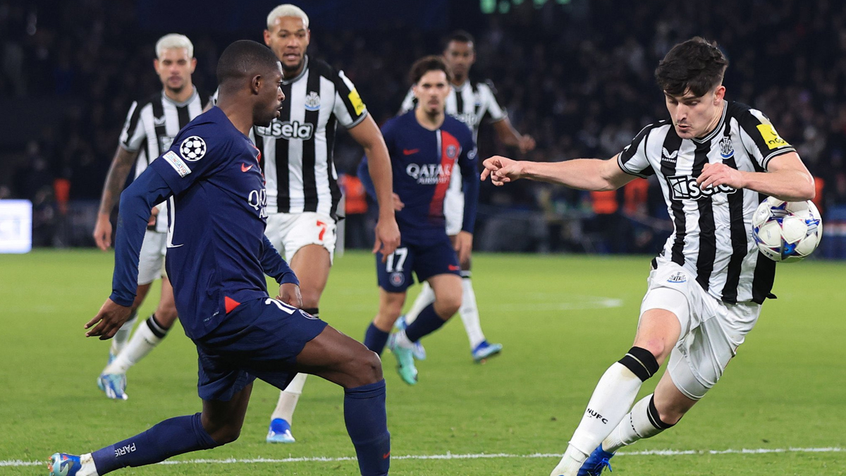 UEFA Suspends Video Assistant Referee Involved in Controversial PSG vs  Newcastle United Penalty Decision | ⚽ LatestLY