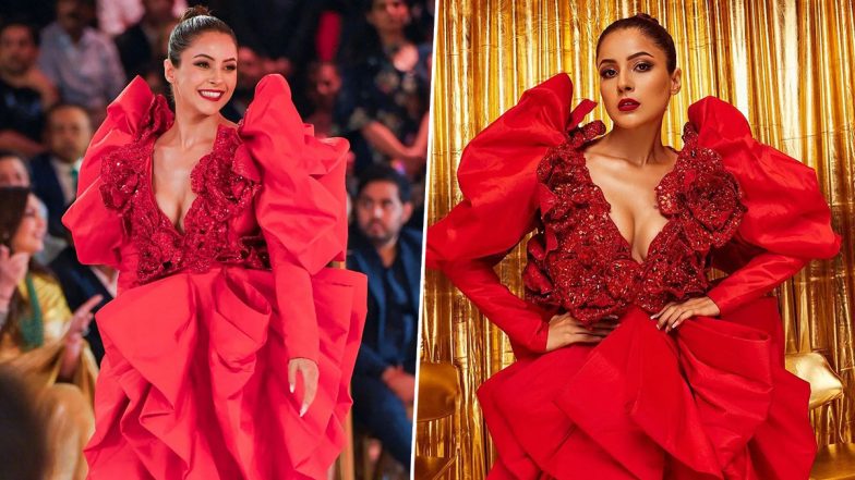 Shehnaaz Gill at Jio World Plaza Launch: Fans Go Gaga Over ‘Queen’s’ Ramp Walk at the Star-Studded Event (View Pics & Watch Videos)