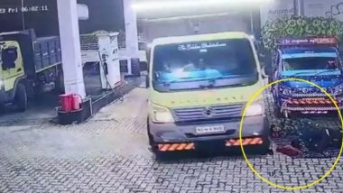 Karnataka: Truck Runs Over Sleeping Lorry Workers at Petrol Pump in Udupi; Watch CCTV Video