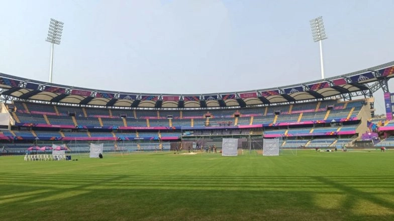 ICC Cricket World Cup 2023: Mumbai Police Issues Warning for Fans To Be Cautious of Fake Tickets for IND vs NZ CWC Semifinal Match at Wankhede Stadium