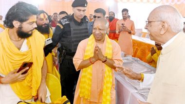 Diwali 2023 Celebration: Uttar Pradesh CM Yogi Adityanath Celebrates Deepawali With Forest Dwellers in Gorakhpur, Visits Shri Ram Janmabhoomi in Ayodhya (See Pics)