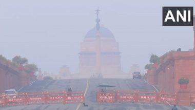 Delhi Air Pollution: National Capital’s Air Quality Improves Slightly After Rainfall, but Remains in ‘Poor’ Category (Watch Video)