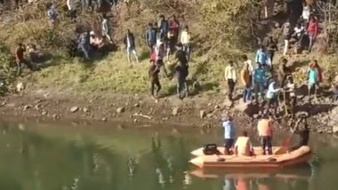 Madhya Pradesh Road Accident: Two Rescued, Two Trapped As Car Plunges Into River Near Babiha Bridge in Mandla (Watch Video)