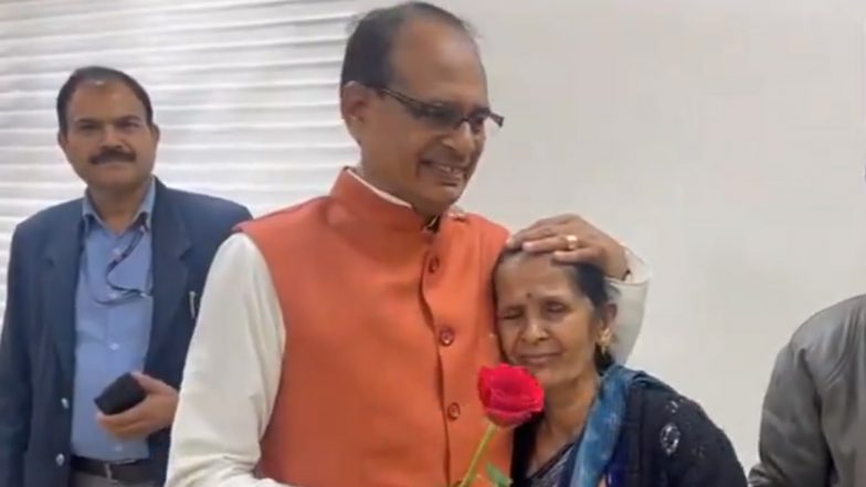 Madhya Pradesh Election 2023 Results: CM House Staffer Hugs, Congratulates Shivraj Singh Chouhan As BJP Sweeps MP (Watch Video)