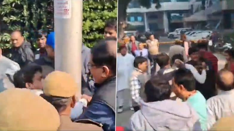 Uttar Pradesh Shocker: ANI Journalist Ravi Gupta Beaten in Meerut, Video Surfaces