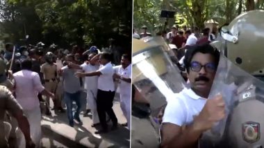 Kerala: Police Lathi-Charge to Disperse Students Union Protest in Thiruvananthapuram, Detains Protestors (Watch Video)