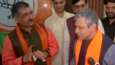 Madhya Pradesh Election 2023 Results: Ashwini Vaishnaw and Other BJP Leaders Exchange Hugs, Sweets as Party Heads Towards Victory in Vidhan Sabha Polls (Watch Video)