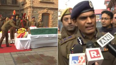 Jammu and Kashmir: Inspector Masroor Ahmad Wani Succumbs to Injuries After Terror Attack, Police Officials Pay Final Respects in Srinagar (Watch Videos)