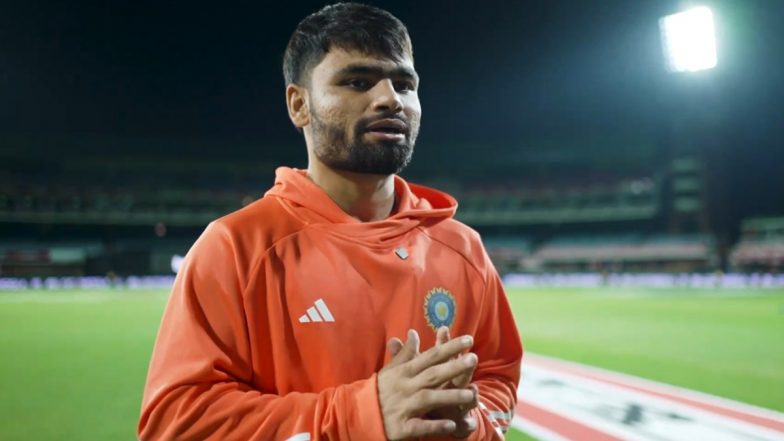 Rinku Singh Apologises For Breaking Media Box Glass, Reacts After Scoring Maiden T20I Half-Century During IND vs SA 2nd T20I 2023 (Watch Video)