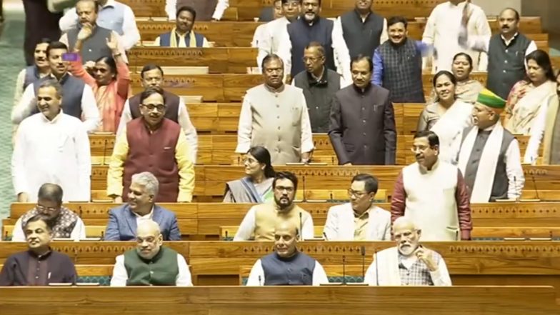 'Teesri Baar Modi Sarkar', 'Baar Baar Modi Sarkar': BJP MPs Raise Slogans in Parliament in PM Narendra Modi's Presence After BJP Wins Hindi Heartland in Assembly Elections (Watch Video)