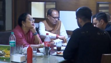 ‘Victorious’ Shivraj Singh Chouhan Relishes Dinner With Family at Bhopal Restaurant After BJP’s Big Win in Heartland State (Watch Video)