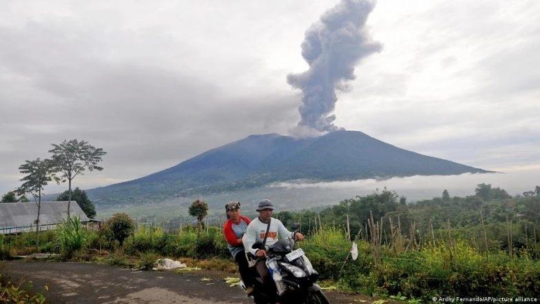 Indonesia Volcano: What We Know About Mount Merapi | 🔬 LatestLY