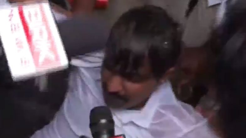 Telangana: Man Allegedly Demanding Congress Leader Revanth Reddy to be Chief Minister Pours Petrol on Himself in Hyderabad, Arrested (Watch Video)