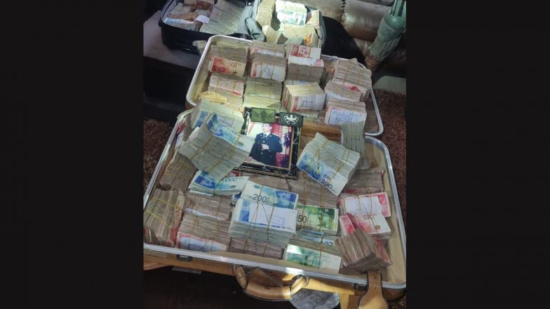 Israel-Palestine War: Suitcases With Cash Over USD 1.3 Billion Found in Top Hamas Leader’s Home in Northern Gaza, IDF Shares Pic