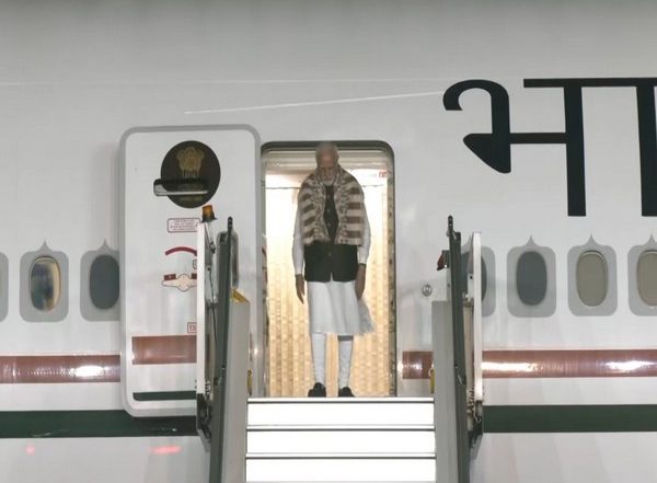 PM Narendra Modi Arrives in Delhi After Attending COP28 Summit in Dubai (Watch Video)