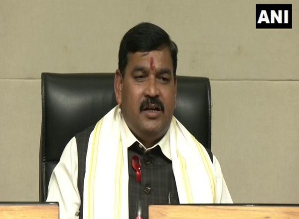 India News | 1052 Lost Lives in Gujarat Owing to Heart Attacks in Last 6 Months: Education Minister