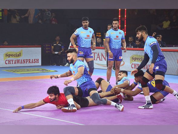 Sports News | PKL-10: Maninder Singh Scores Super-10 As Bengal Warriors ...