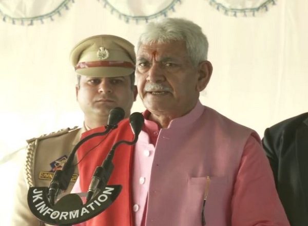 India News | LG Manoj Sinha Attends 'Viksit Bharat Sankalp Yatra' in J-K's Nagbani