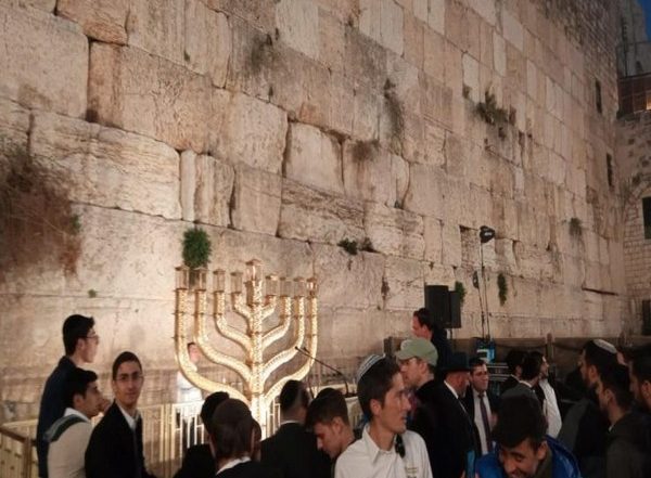 World News | Palestinians Threaten Violence over Chanukah March