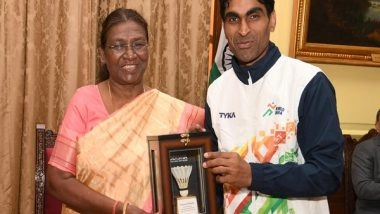 Sports News | Para Ace Shuttlers Pramod Bhagat, Sukant Kadam Meet President Droupadi Murmu