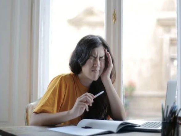 Health News | Neck Muscle Inflammation Primary Cause of Headache: Study - Vimarsana News