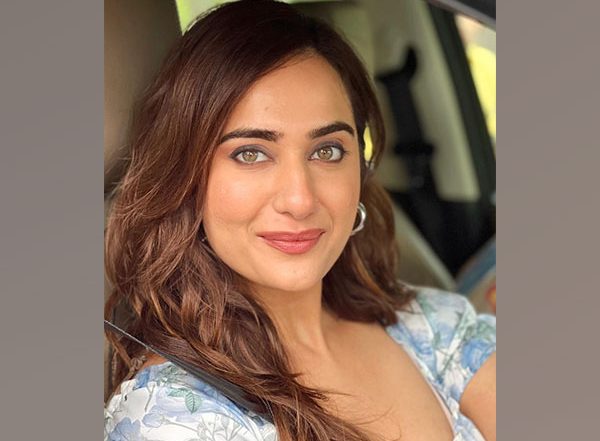 Entertainment News | Kusha Kapila Features in New Series 'Dehati Ladke'