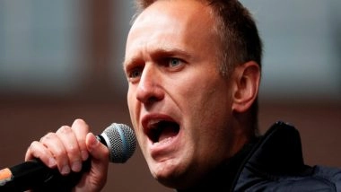 World News | Russia: Putin Critic Alexei Navalny Goes 'missing' from Prison