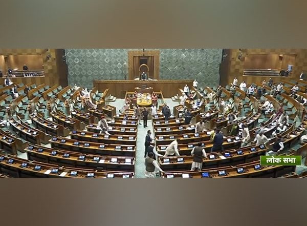 India News | Railways Filled 2.9 Lakh Vacancies in Past 5 Years: Ashwini Vaishnaw Informs Parliament