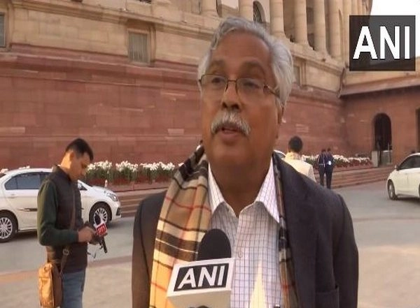 India News | CPI MP Binoy Viswam Calls on Union Minister Vaishnaw to Address Concerns of Gramin Dak Sevaks