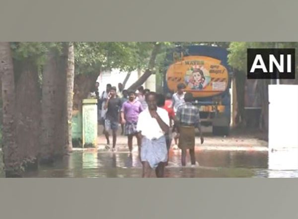 India News | Tamil Nadu: Thoothukudi Remain Inundated Amid Heavy Rainfall, Educational Institutions to Be Closed Tomorrow