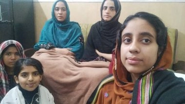World News | Islamabad Police Locks Up Women Protesters in Van: Baloch Yakjehti Committee