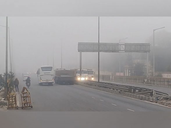 India News | Fog Blankets Delhi; Flights, Trains Delayed Due To Low ...