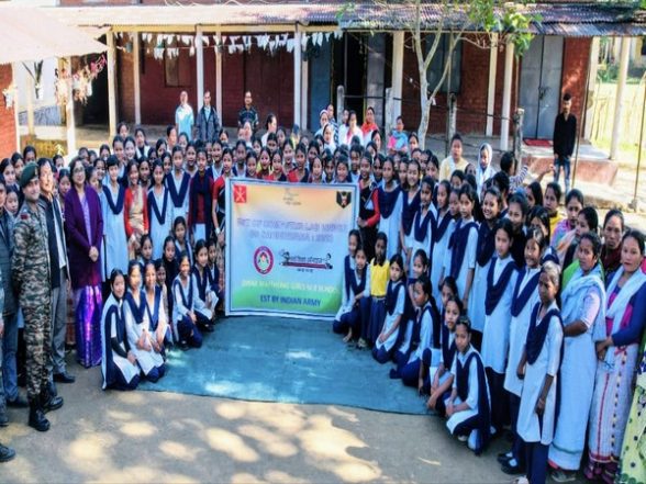 India News | Indian Army Sets Up Computer Lab at Dirak Maithong Girls School in Assam's Tinsukia - Vimarsana News