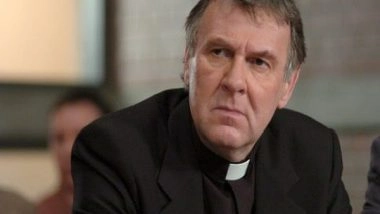 World News | Two-time Oscar Nominated Actor Tom Wilkinson Passes Away at 75