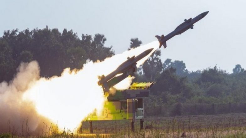 Indian Air Force Successfully Testfires Akash Air Defence Missile System, Destroys Four Targets Simultaneously at Astrashakti 2023