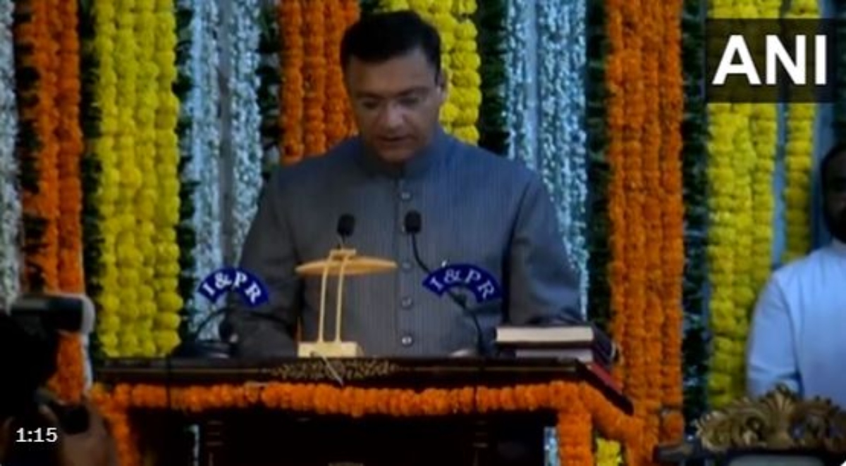 India News | AIMIM MLA Akbaruddin Owaisi Takes Oath As Protem Speaker ...