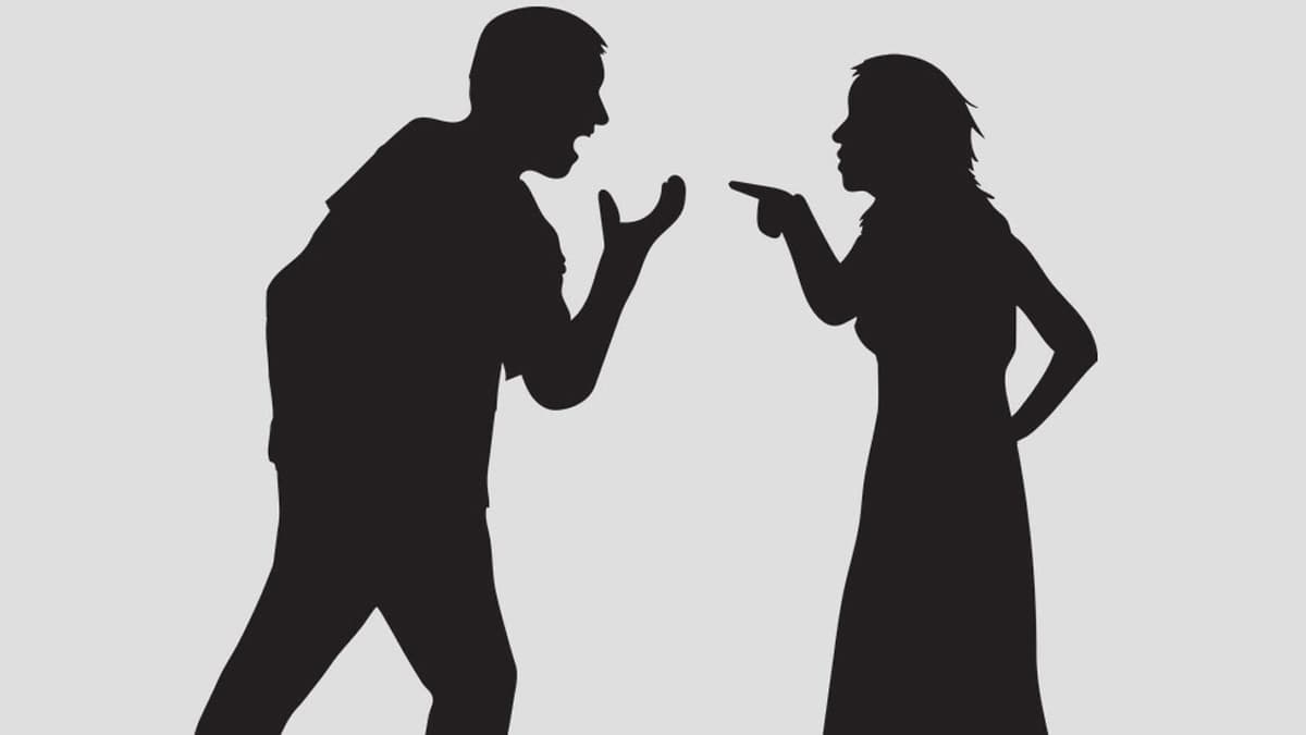 'Tu Moti Hai, Dikhne Me Achhi Nahi Hai': Woman Dies by Suicide in Byculla After Husband Calls Her 'Fat'; Police Book Him, His Sister for Abetment
