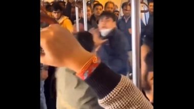 Delhi Metro Fight Video: Punches Fly As Clash Erupts Between Two Passengers, Video Surfaces
