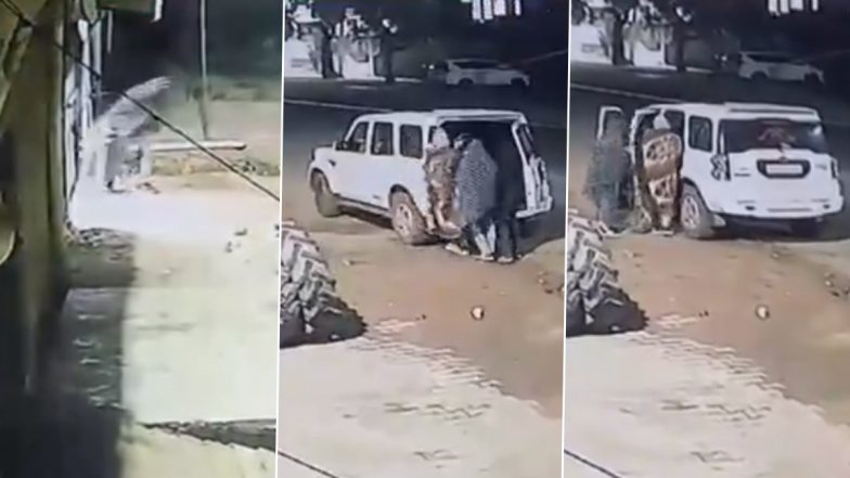 ATM Robbery Caught on Camera in Uttarakhand: Three Break Into ATM Using Gas Cutters in Haridwar, Flee With Lakhs; Video Surfaces