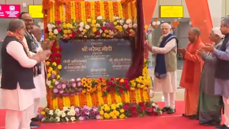 PM Narendra Modi Inaugurates Revamped Ayodhya Dham Railway Station, Tours Inside Amrit Bharat Train (Watch Videos)