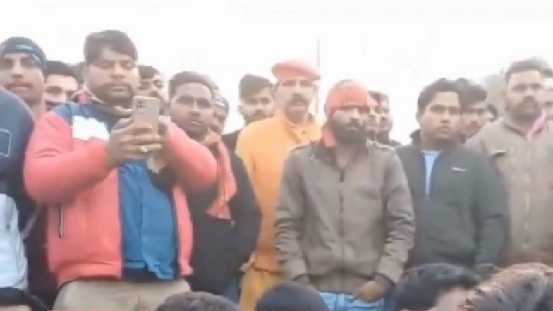 Jaipur Bandh Today: People Stage Protest Over Brutal Murder of Rashtriya Rajput Karni Sena President Sukhdev Singh Gogamedi in Rajasthan's Capital (Watch Video)