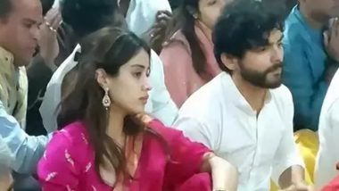 Janhvi Kapoor Offers Prayers at Mahakaleshwar Temple in Ujjain With Rumoured Beau Shikhar Pahariya (View Pic)