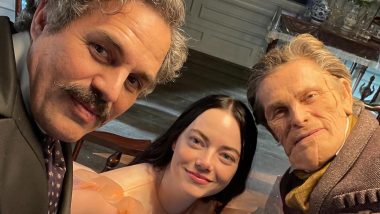 Poor Things: Mark Ruffalo Shares BTS Pictures With Emma Stone and Willem Dafoe From Yorgos Lanthimos' Film Set (View Post)