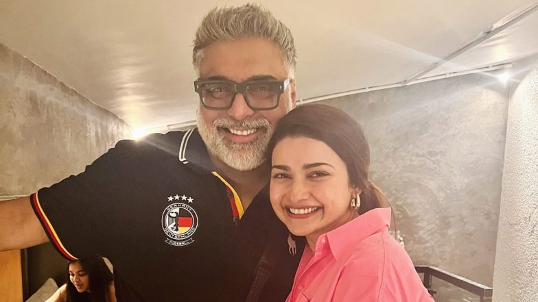 Prachi Desai Makes Fans Nostalgic As She Reunites With Her ‘Kasamh Se’ Co-Star Ram Kapoor; Actor Says 'Still Looking Like the Little Baby I Knew 18 Years Ago’ (See Pic)