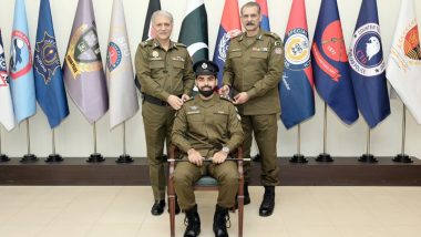 Shadab Khan Conferred With Honorary Rank of Deputy Superintendent of Police BY IG Punjab; Pakistan All-Rounder Shares Pic