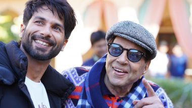 Shahid Kapoor Shares BTS Image With Birthday Boy Dharmendra From Sets of Their Untitled Film (View Post)