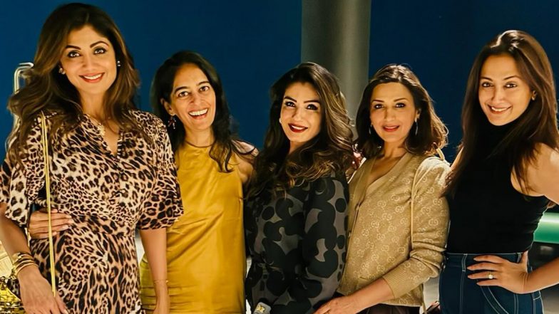 Raveena Tandon, Sonali Bendre, Shilpa Shetty Reunite and Pose Together at Party, See Pictures Here