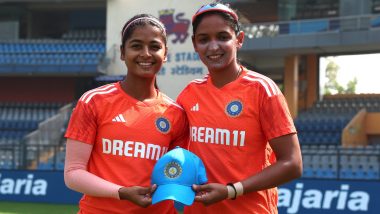 Shreyanka Patil Receives Her ODI Debut Cap From Captain Harmanpreet Kaur Ahead of IND-W vs AUS-W 2nd ODI 2023 (See Pics)